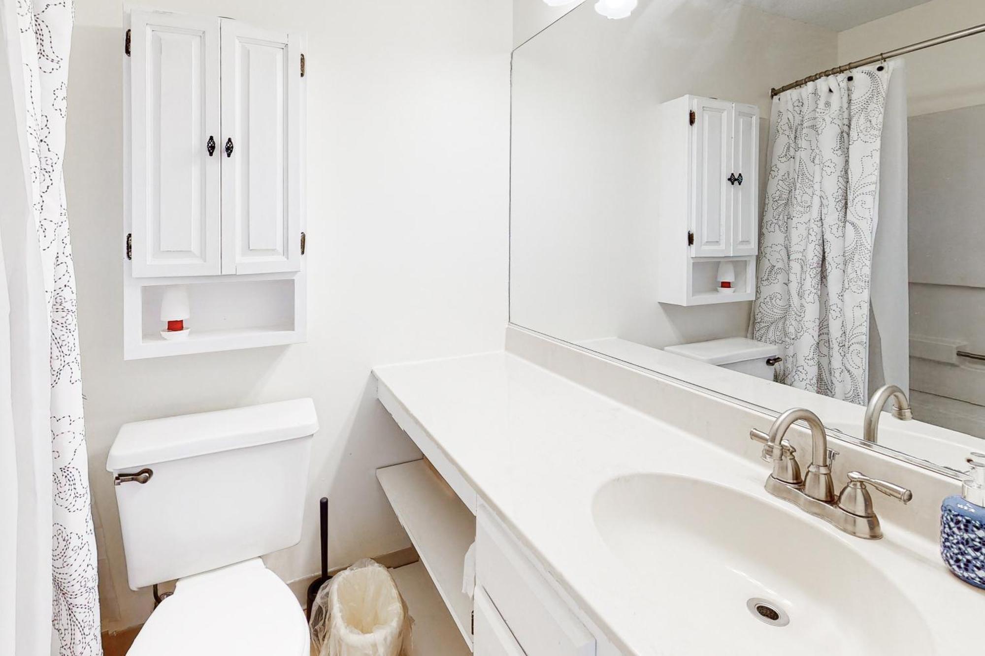 Pintail Point Condos Ошен Сити Номер фото