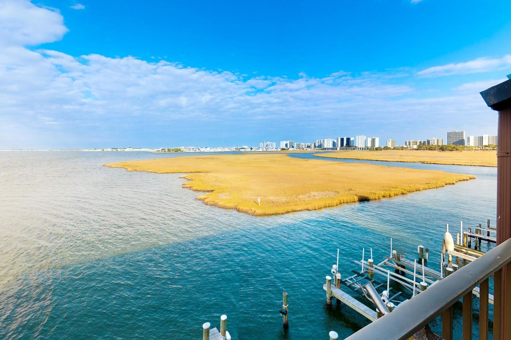 Pintail Point Condos Ошен Сити Номер фото